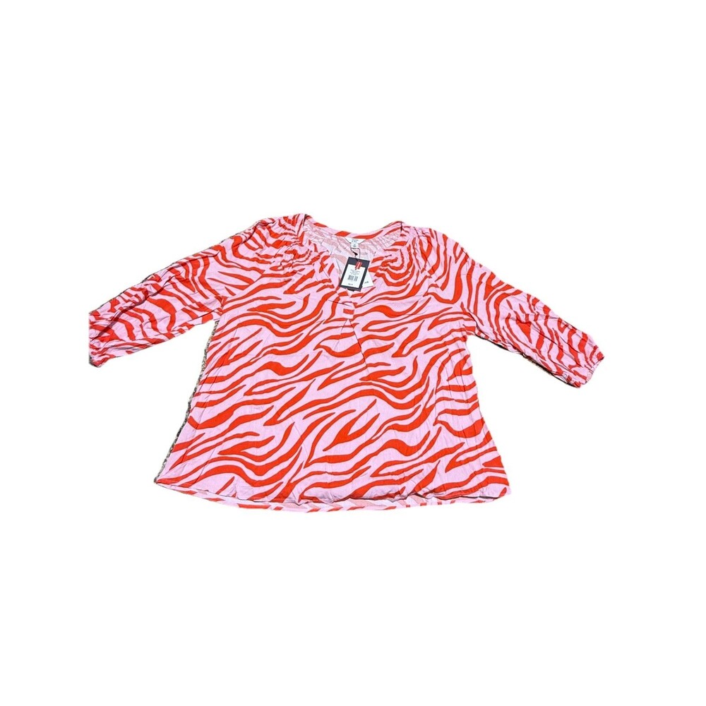 Crown & Ivy Top Womens medium Pink Animal Print Peasant Blouse V-Neck Ladies